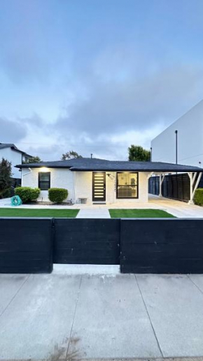 Modern Stylish&Cozy Unit B Studio in Del Rey
